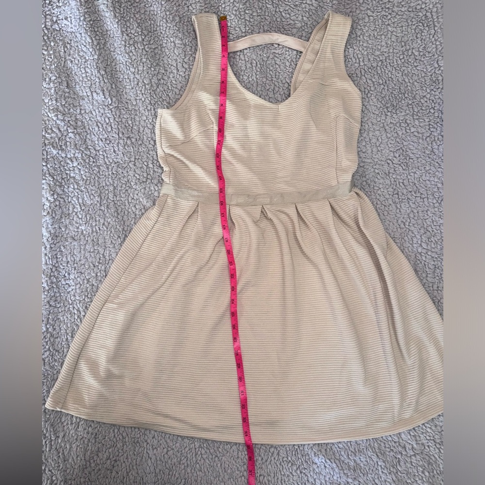American Eagle Outfitters Cream Sleeveless Halter Sundress - Picture 2 of 4